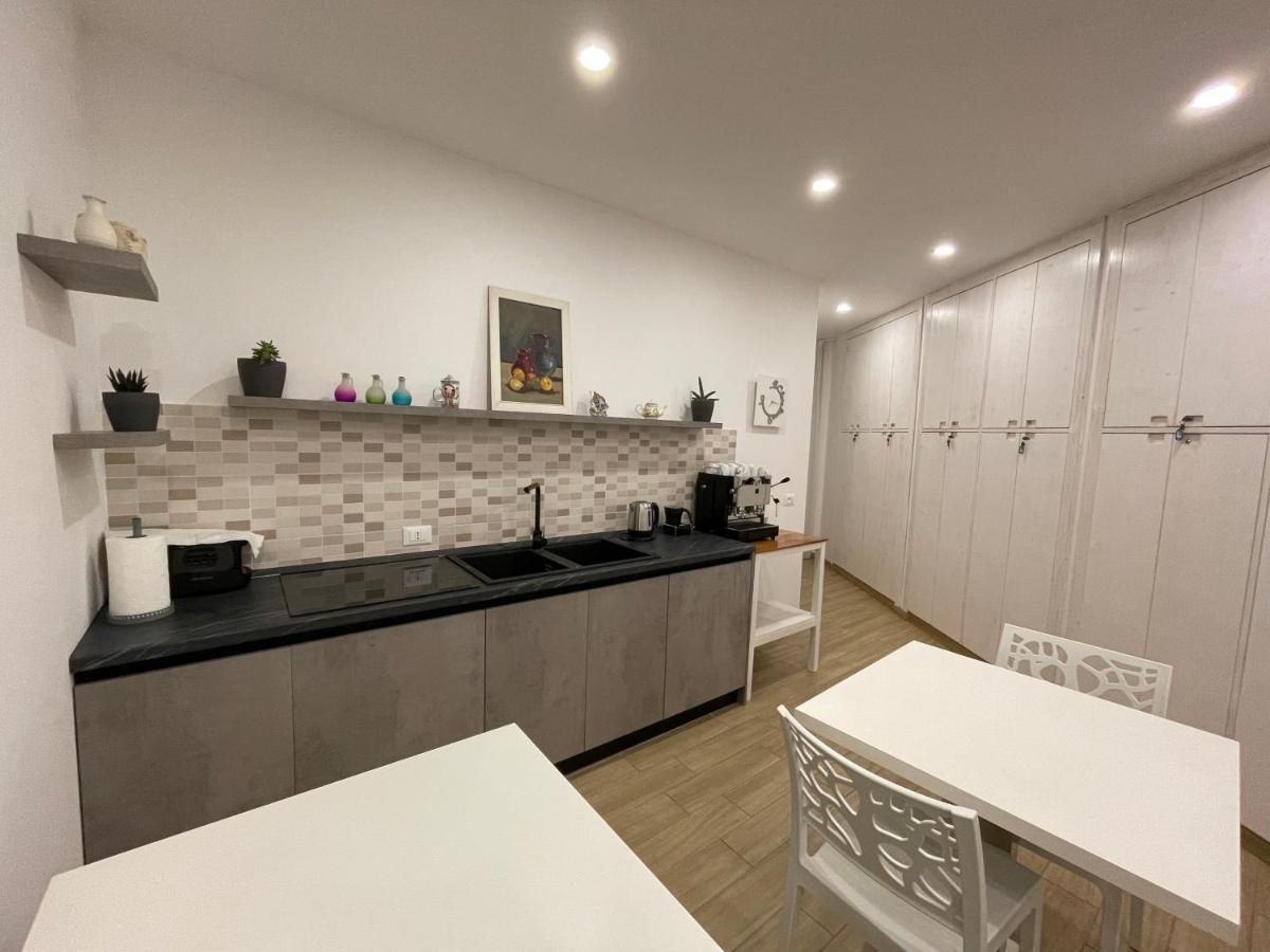 Portopalo Di Capo Passero Il Giardino Nascosto Bed & Breakfast エクステリア 写真