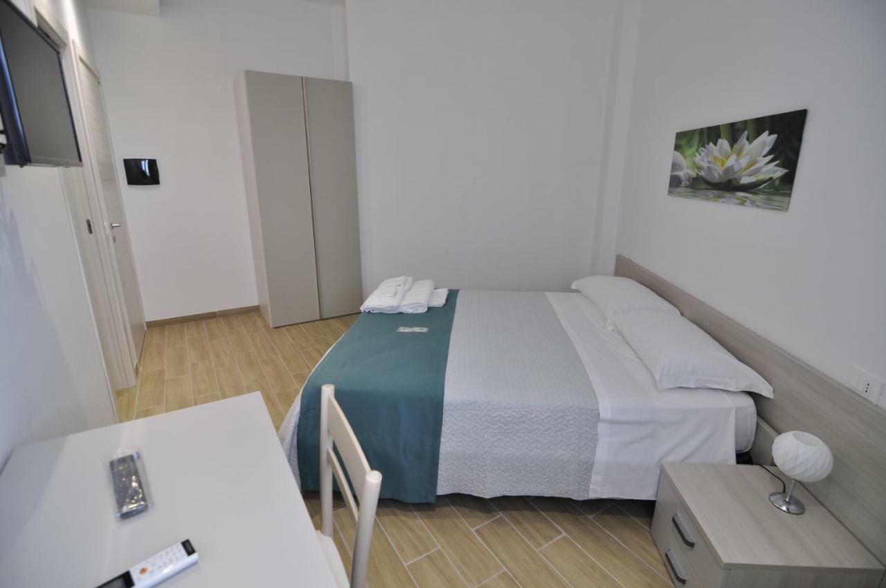 Portopalo Di Capo Passero Il Giardino Nascosto Bed & Breakfast エクステリア 写真