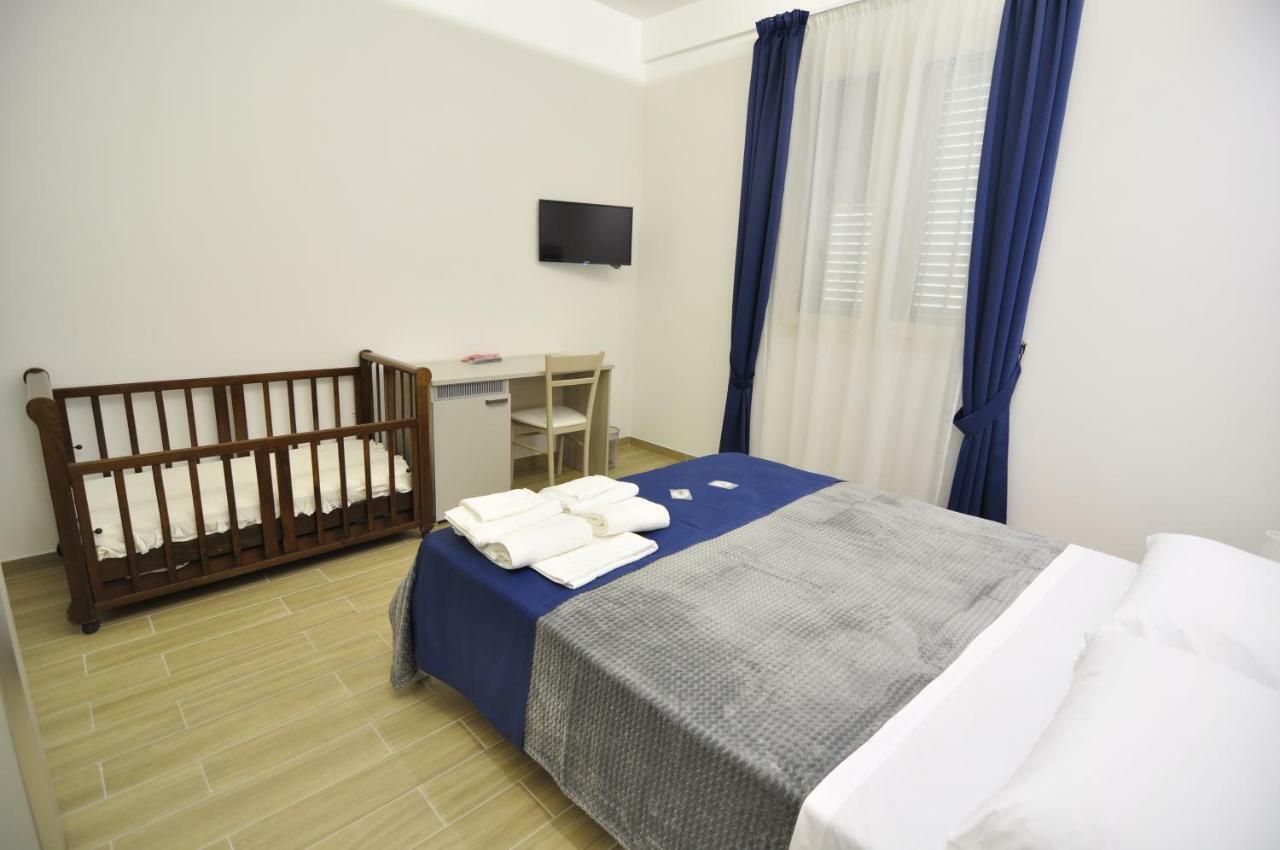 Portopalo Di Capo Passero Il Giardino Nascosto Bed & Breakfast エクステリア 写真